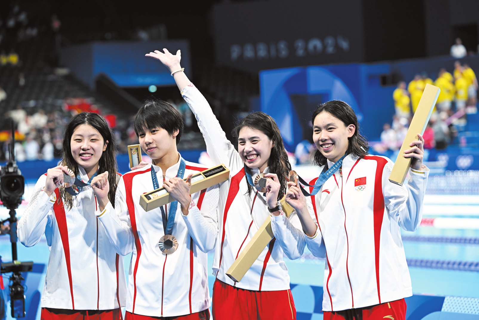 游泳女子x米自由泳接力，澳大利亚夺冠