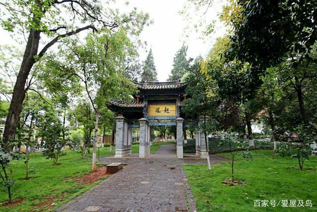 包含云南篮球队再下一城，气吞山河排名进步的词条
